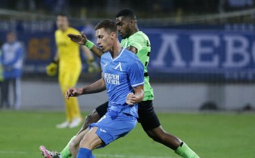 Скаути на Ференцварош са харесали за летен трансфер халфа на Левски Андриан Краев