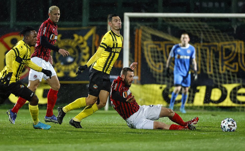 Ботев Пловдив Локомотив София1