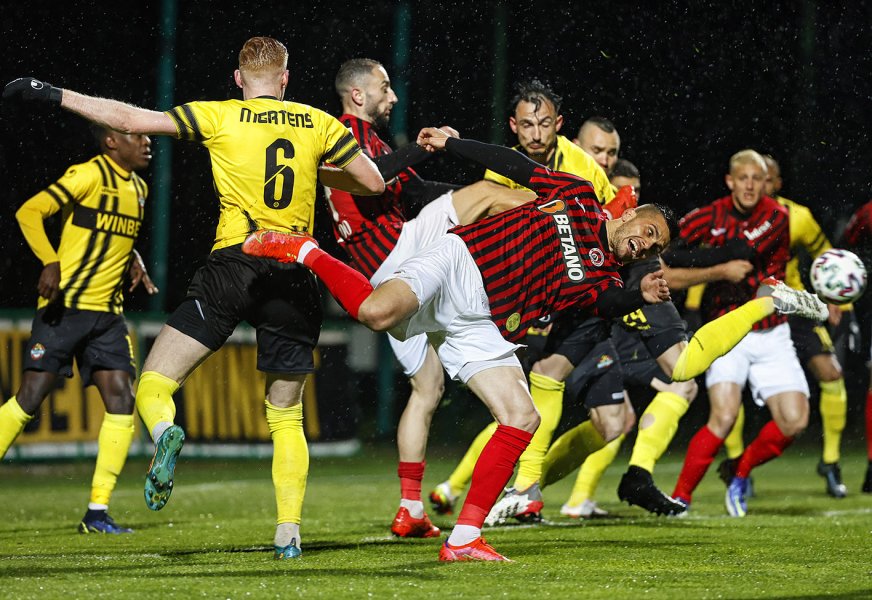 Ботев Пловдив Локомотив София1