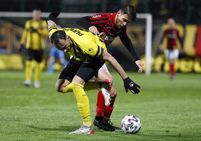 Ботев Пловдив Локомотив София1