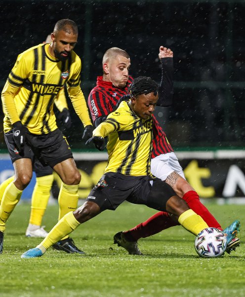 Ботев Пловдив Локомотив София1