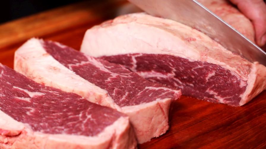 Откриха 50 тона месо без документи за произход