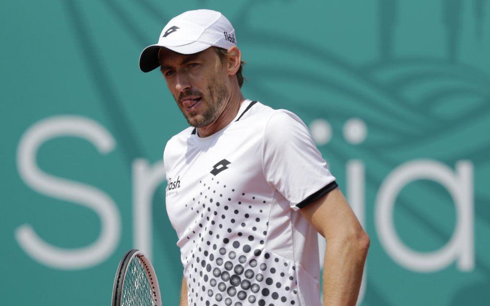 Тенисист, шокирал Федерер на US Open, прекрати кариерата си
