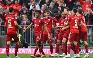Десета поредна! Байерн Мюнхен е шампион на Германия след успех в "Дер Класикер"