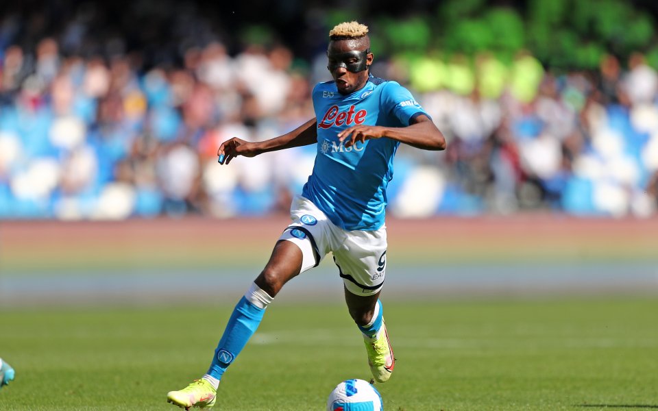 Нападателят на Наполи Виктор Осимен ще струва рекордните 100 милиона