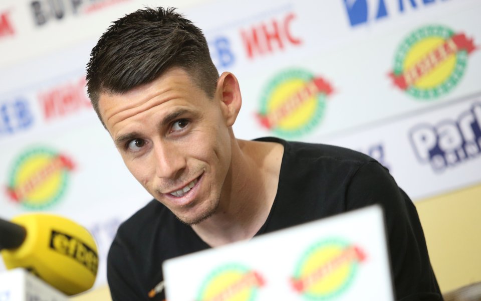 Една от звездите на Локомотив Пловдив - Бирсент Карагарен, вкара