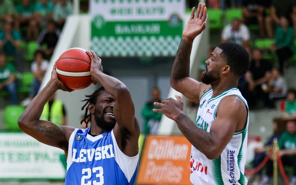 Балкан поведе с 2:0 в полуфиналната серия срещу Левски в