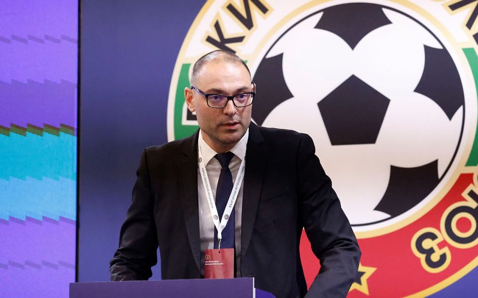 Пресдиректорът на Българския футболен съюз Виктор Игнатов говори пред NOVA