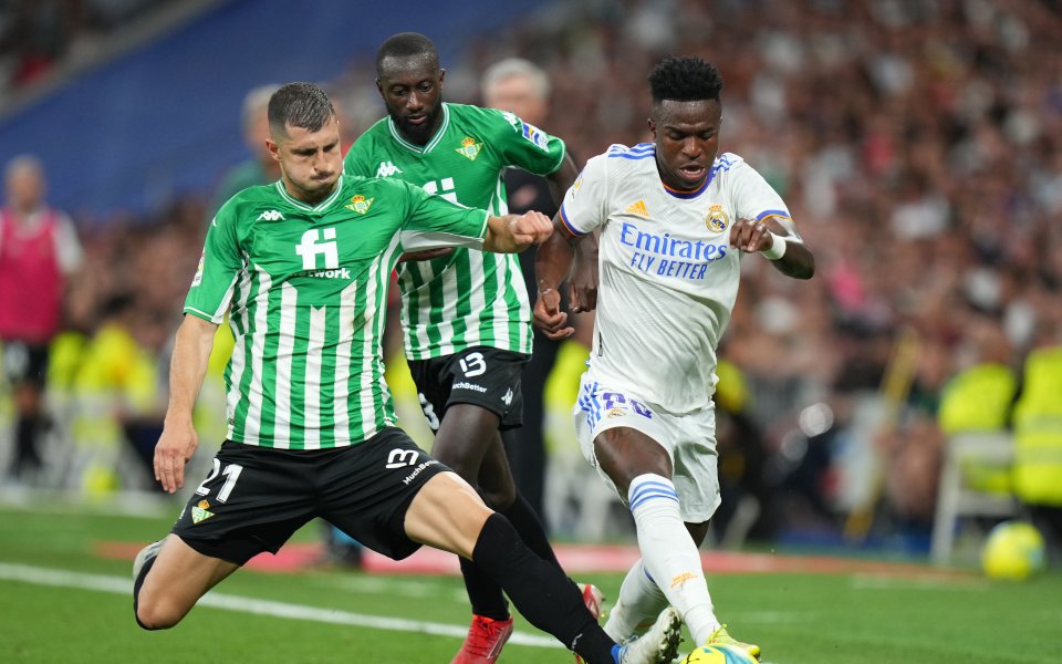 Отборите на Бетис и Реал Мадрид ще премерят сили в