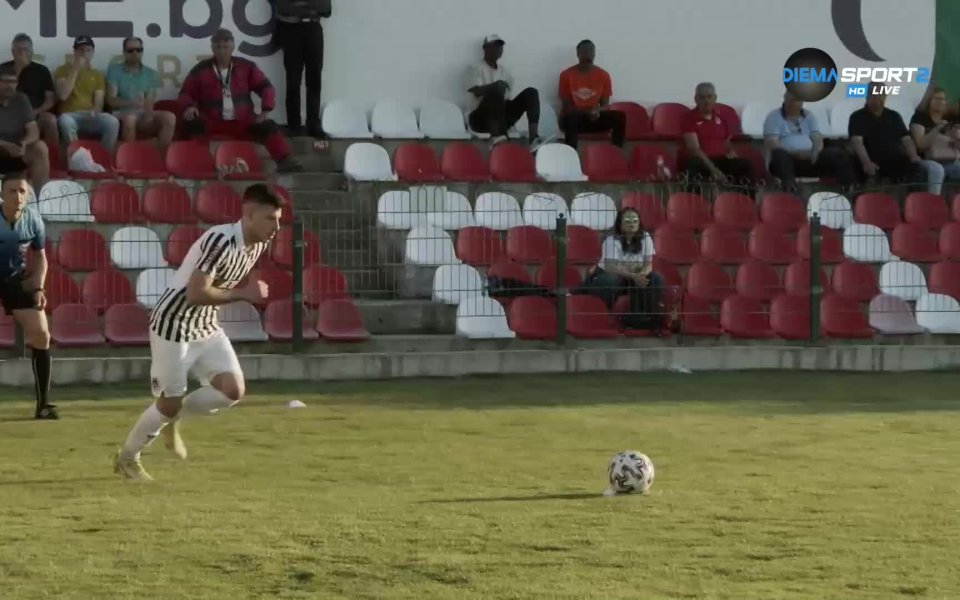 Фране Чиряк изведе Локомотив Сф напред в резултата в 26-ата