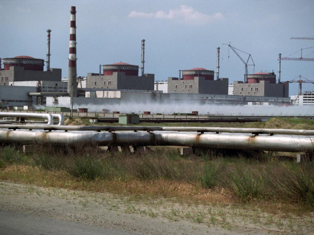 Москва обяви че енергоснадбяването на Запорожката атомна електроцентрала в Украйна