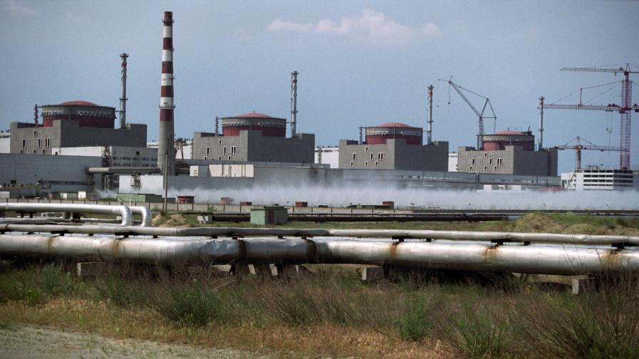 Един от реакторите в Запорожката АЕЦ е бил изключен поради руски обстрел