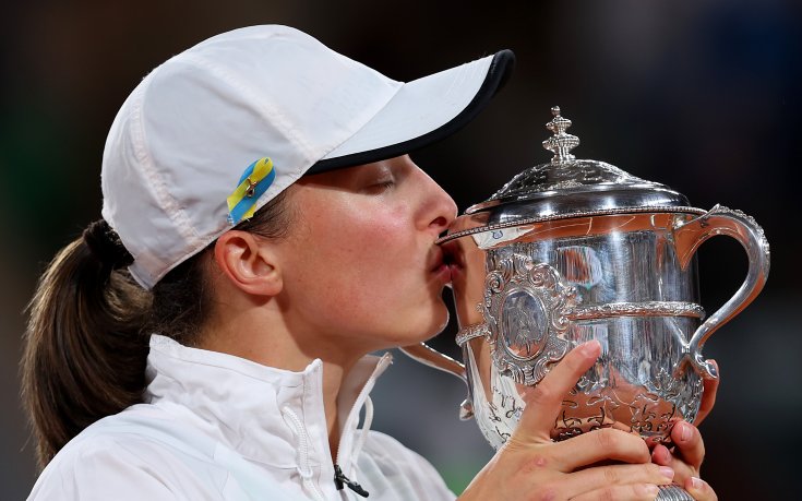 Ига Швьонтек триумфира на 
