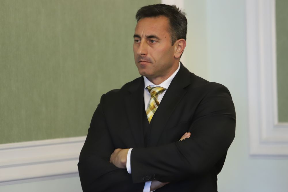 Предлагат Румен Спецов за особен управител на "Лукойл"