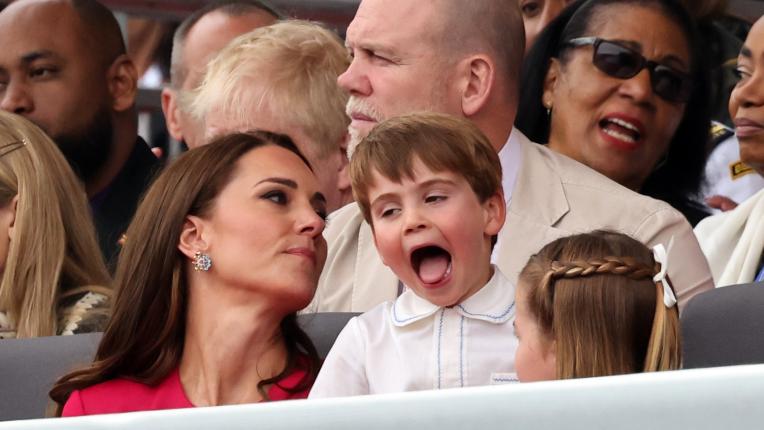  Да укротиш принц Луи или най-малкото дете на Кейт и Уилям на шествие за Платинения празник на кралицата 