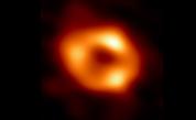 Астрономи откриха огромна черна дупка