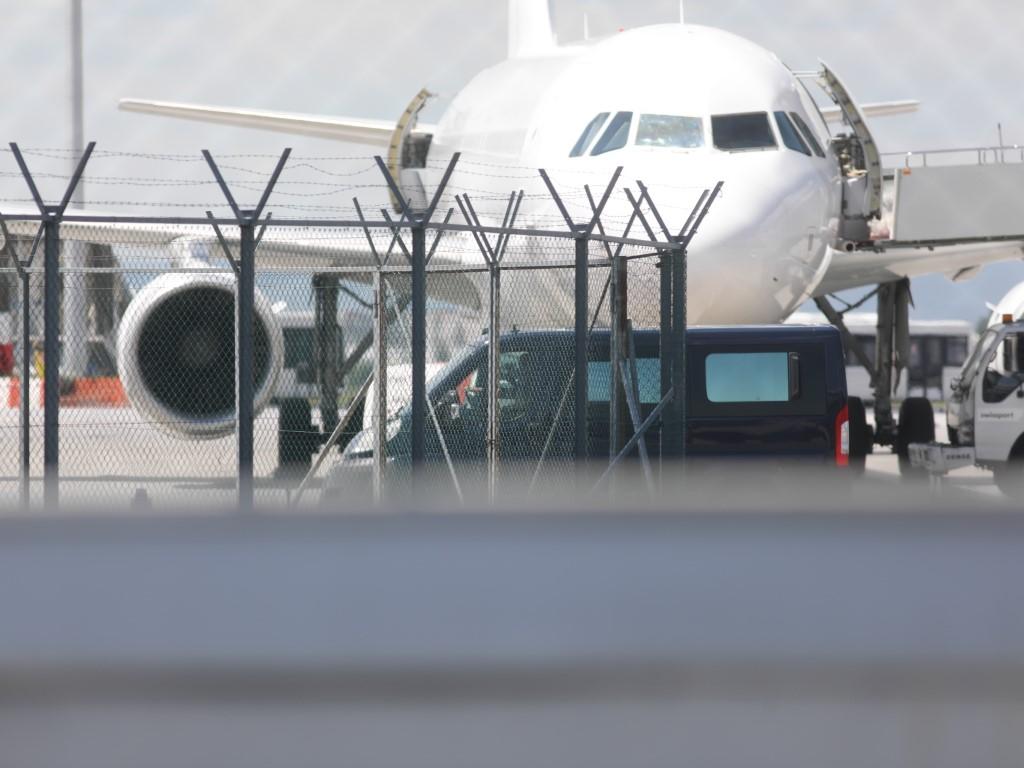 Летище София съобщи във Фейсбук за отменени полети на Австрийските