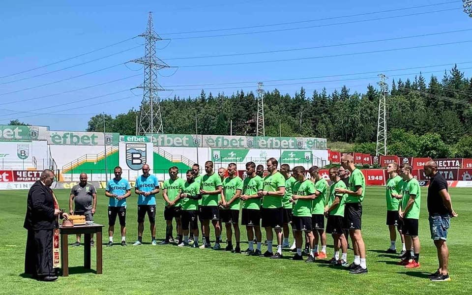 Официално: БФС допусна Витоша Бистрица във Втора лига