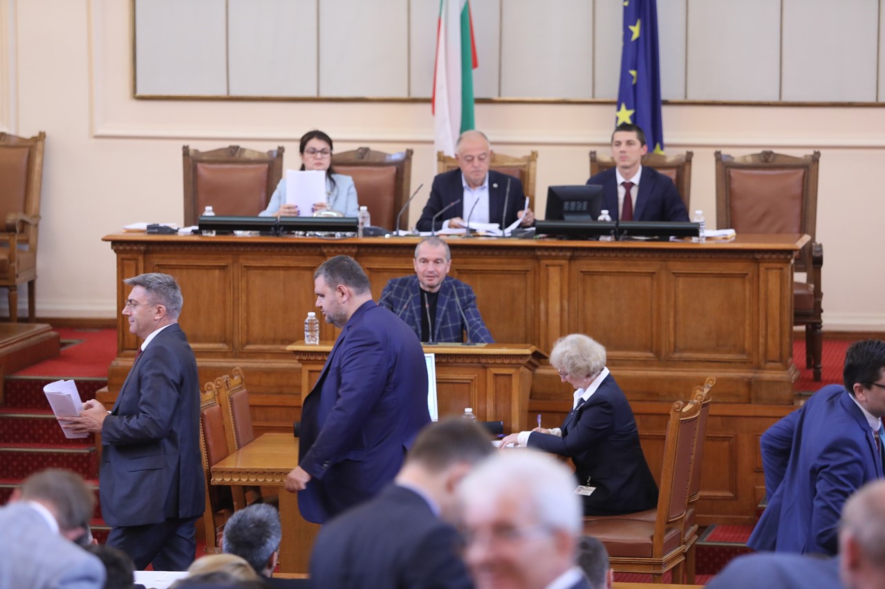 <p>Депутатите решиха: България подкрепя Северна Македония за ЕС</p>