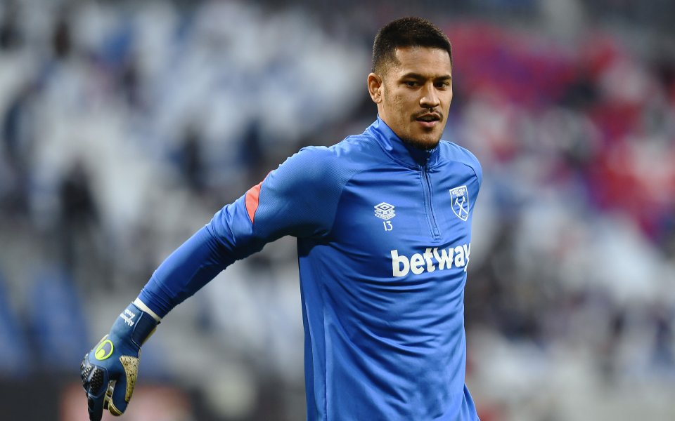 Отборът на Уест Хем ще привлече Алфонс Ареола за постоянно,