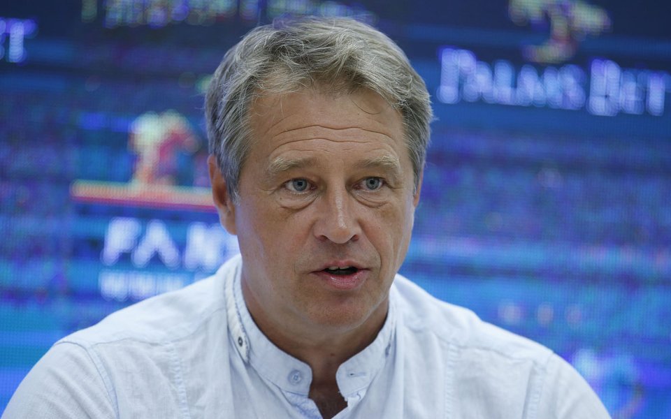 Изпълнителният директор на Левски Иво Ивков даде специално интервю, в