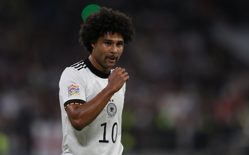 Бъдещето на Серж Гнабри в Байерн Мюнхен все още остава