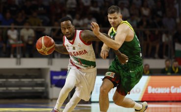 Националният отбор на България по баскетбол играе срещу тима на Литва