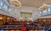 След изслушването на Петков и Николов: Депутати се опасяват дали ще има газ за България