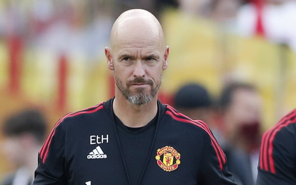 Отборът на Манчестър Юнайтед продължава да води преговори с Барселона