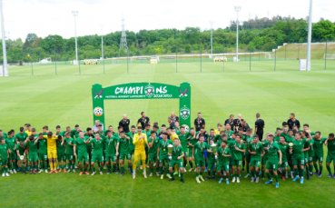 Ръководството на ПФК Лудогорец футболистите и треньорите на мъжкия отбор