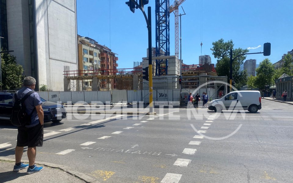 Лек автомобил блъсна пешеходец в София. Инцидентът стана на бул.