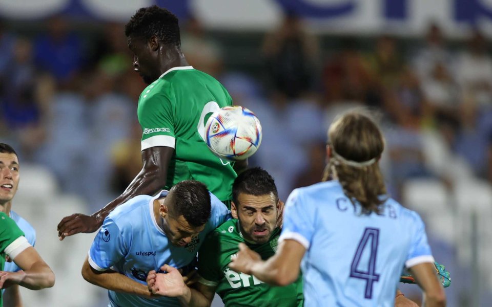 Нападателят на Берое Луизиньо да Силва отнесе наказание от два