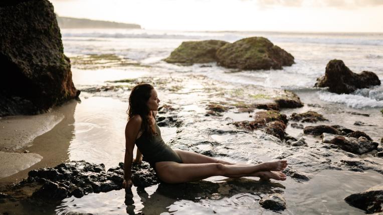  Задължителният обред след плаж, с който ще спасите косата си това лято 