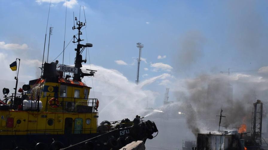 Русия: Унищожихме военна инфраструктура в пристанището на Одеса