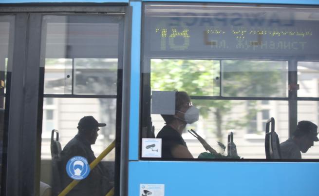 Столичани вече пътуват с билети за време в градския транспорт