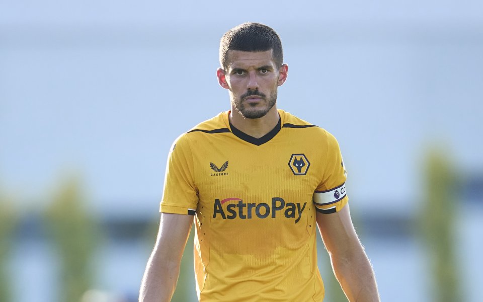 Отборът на Евертън очаква да привлече защитника на Уулвърхемптън и