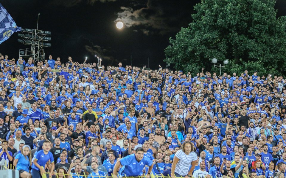 Левски има изключително минимални шансове да получи от УЕФА преиграване