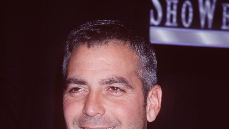 Как се промени магнетичният Джордж Клуни през годините