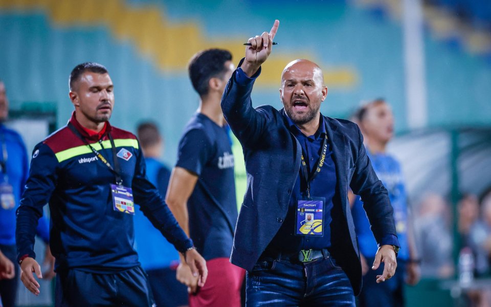 Наставникът на Септември Славко Матич бе доволен от победата на