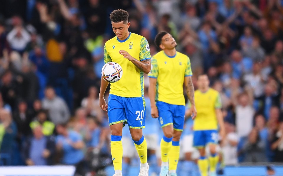 Новакът във Висшата лига Нотингам Форест продължава да привлича нови футболисти