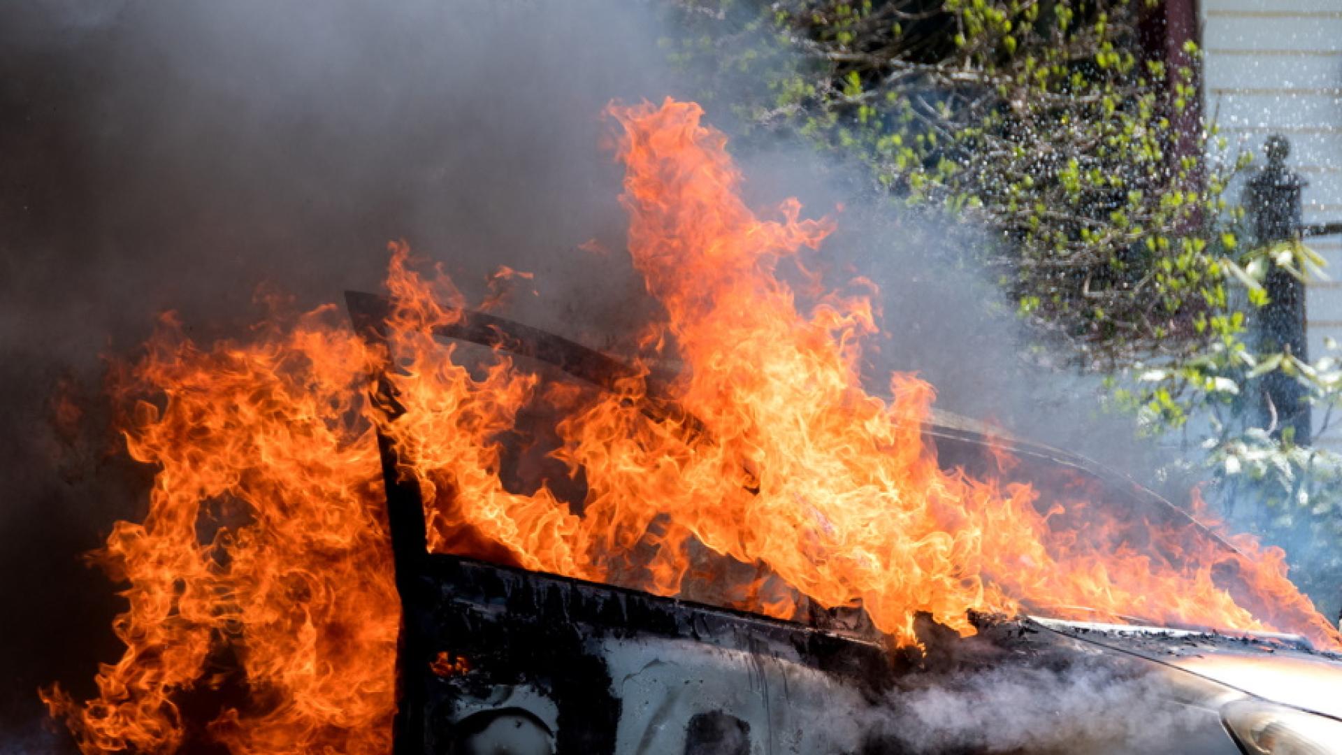 Пореден запален автомобил във Врачанско за последната седмица Охранителни камери са