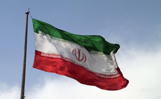 Иран издаде първа смъртна присъда на участник в протестите, които разтърсват страната