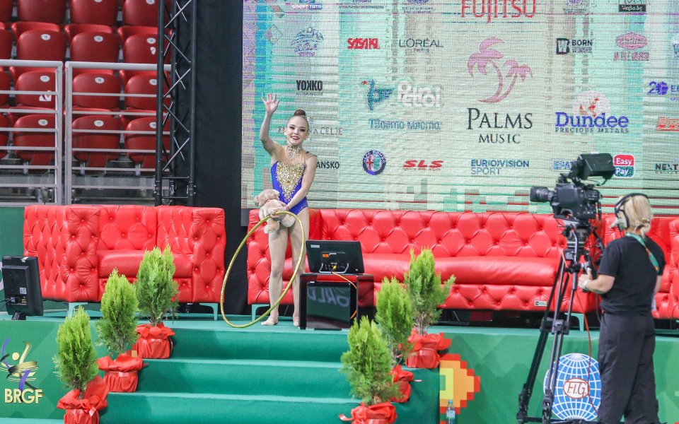Стилияна Николова