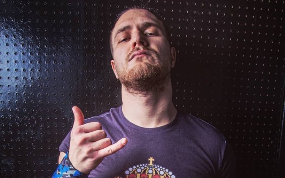 Дъмян Попов, познат още с псевдонима Дъмян Тангра, е български