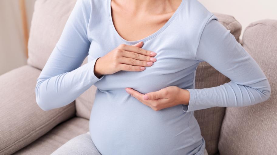 Как се променят гърдите по време на бременността