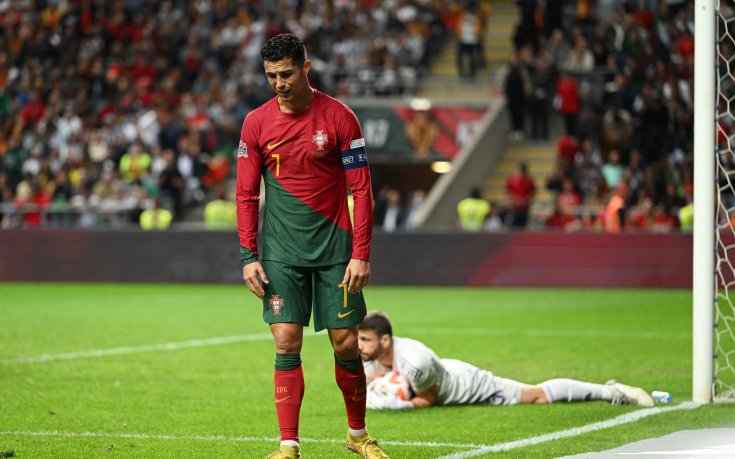 Хаос и цирк в тренировъчния лагер на Португалия заради Роналдо