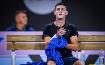 Българският тенисист Александър Лазаров загуби от Лоренцо Музети в три