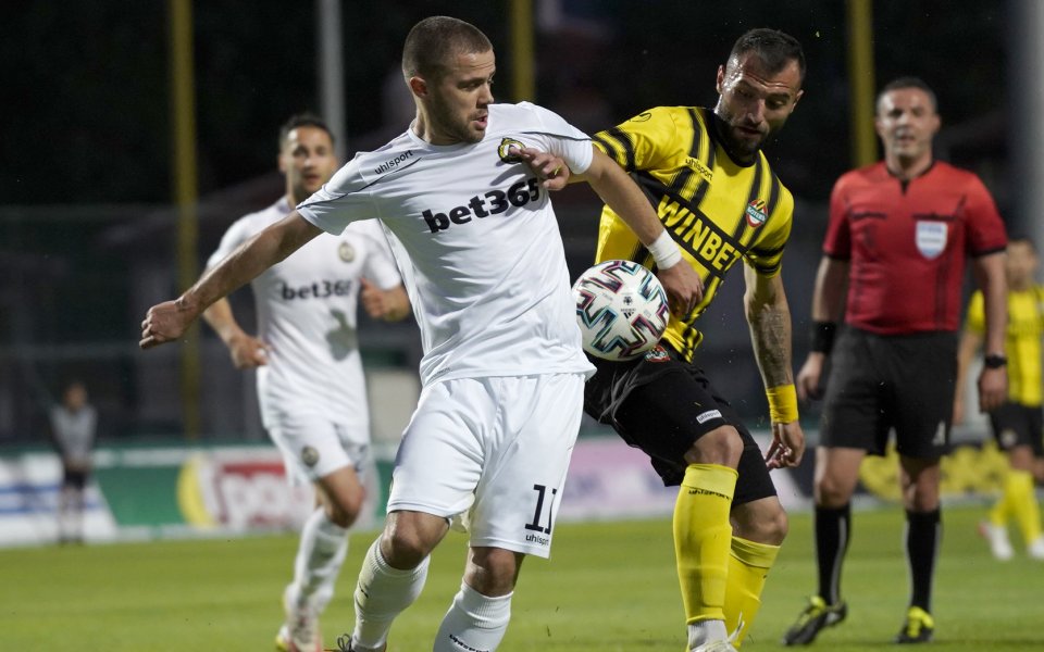 Отборите на Ботев Пловдив и Славия се изправят един срещу