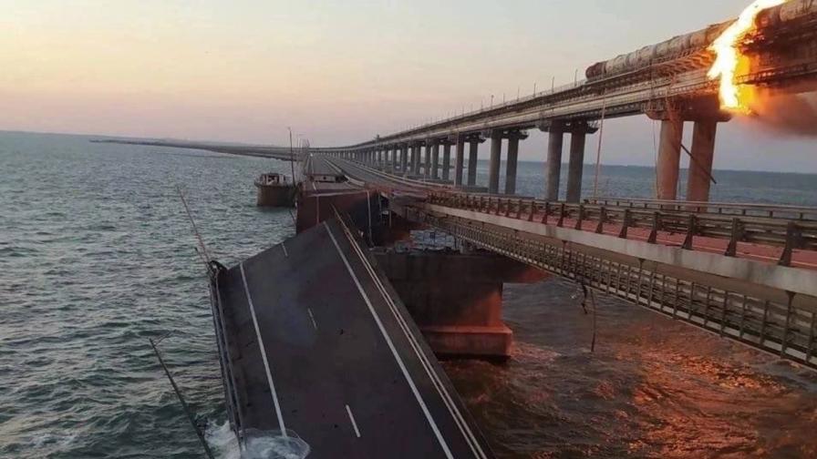 Трима загинали при взрива на Кримския мост