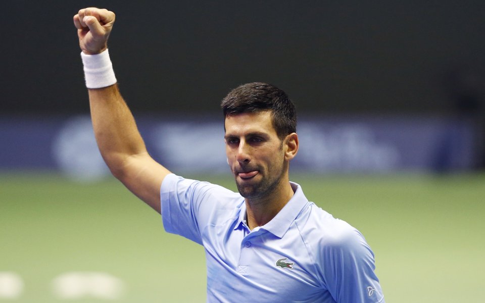 Новак Джокович е петият тенисист, класирал се за финалите на